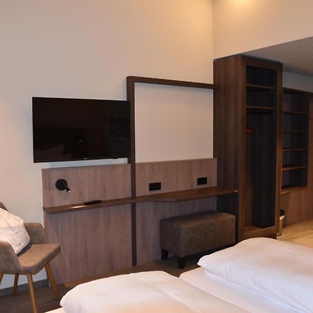 Hafnerhotel - Das Kachelofen-Wohlfuehlhotel Визельбург Экстерьер фото