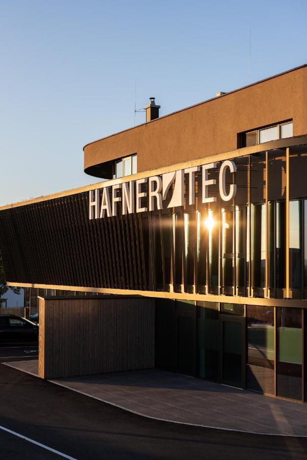 Hafnerhotel - Das Kachelofen-Wohlfuehlhotel Визельбург Экстерьер фото