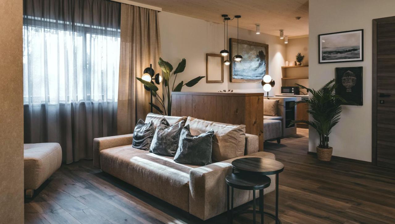 Hafnerhotel - Das Kachelofen-Wohlfuehlhotel Визельбург Экстерьер фото