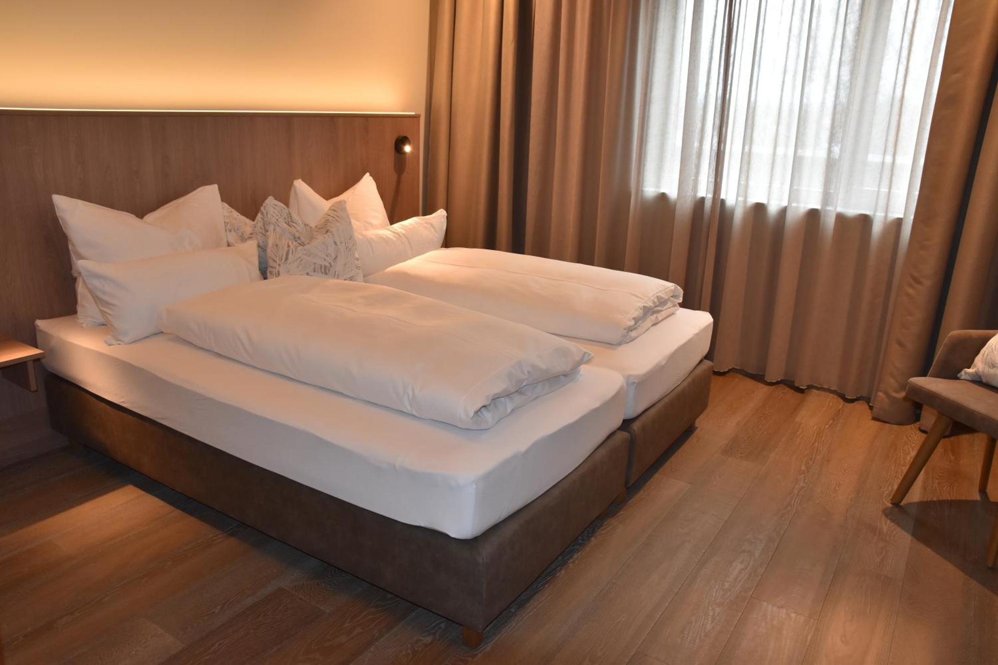 Hafnerhotel - Das Kachelofen-Wohlfuehlhotel Визельбург Экстерьер фото
